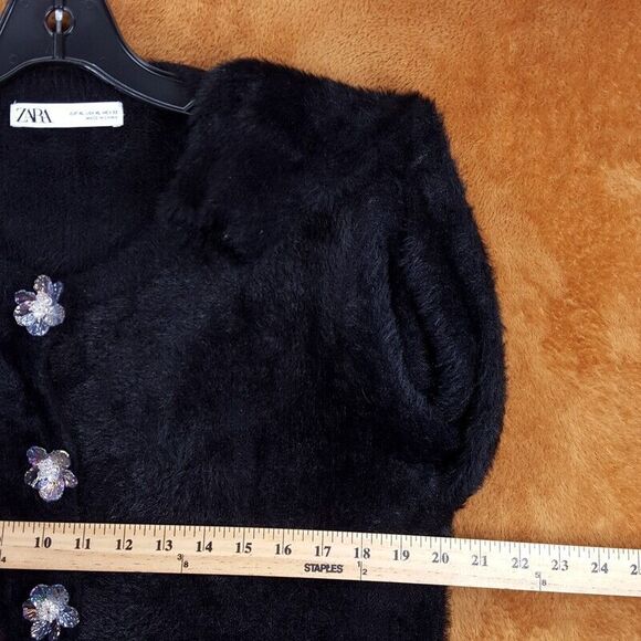 ZARA Sweater Womens XL Black Cardigan Fuzzy Faux Fur Flower Button Cozy Knit - Picture 6 of 8